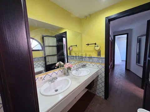Casa 290 m² a Gelves