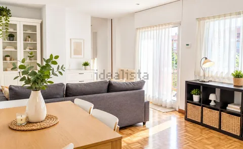 Appartement 143 m² à Madrid