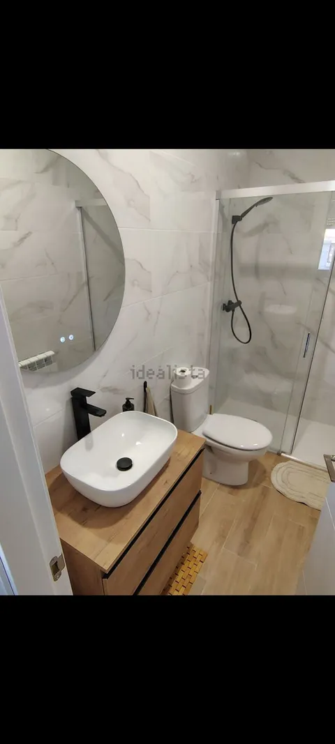 Casa 220 m² a Navaluenga