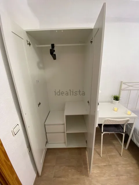 Habitació de lloguer, Burjassot (3/10)