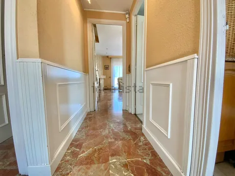 House 213 m² in Martorell