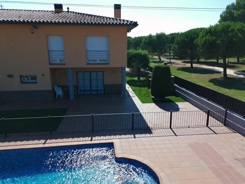 Casa 395 m² a Vilamalla