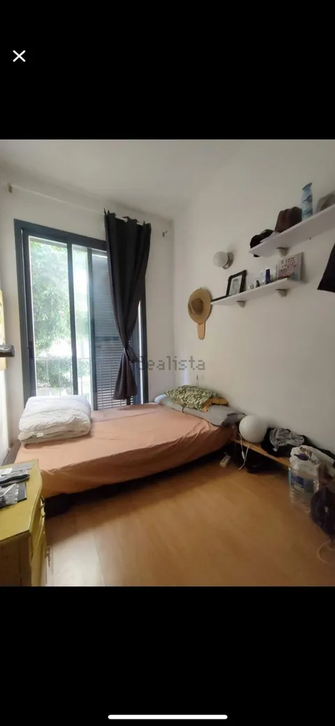 Quarto para alugar, Barcelona (2/9)