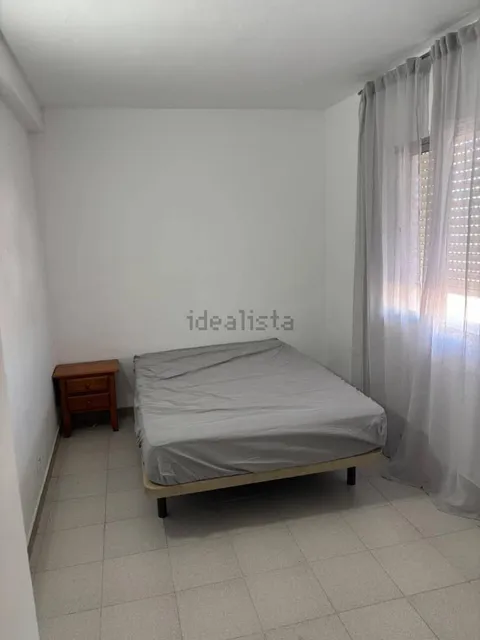 Quarto para alugar, La Línea de la Concepción (2/10)