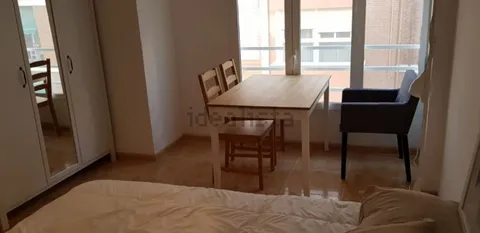 Wohnung 90 m² in Valencia