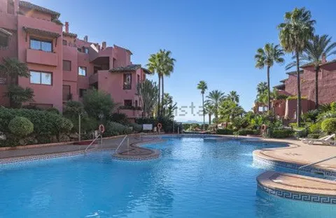 Pis de 278 m² a Estepona