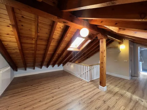 Haus 213 m² in Burgos
