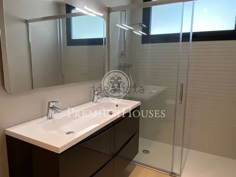 Wohnung 214 m² in Gavà