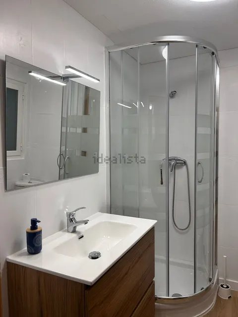 Habitació de lloguer, Madrid (4/11)