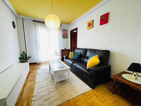 Appartement 60 m² à Mieres