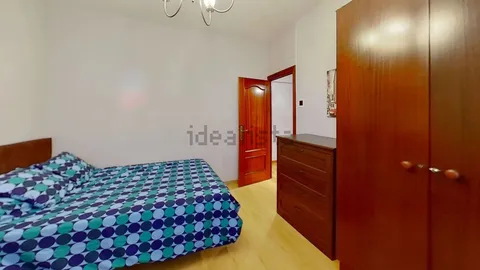 Pis de 84 m² a Oviedo