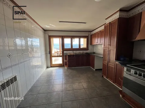 Flat 110 m² in Centelles (4/19)