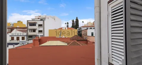 Flat 80 m² in San Cristóbal de La Laguna