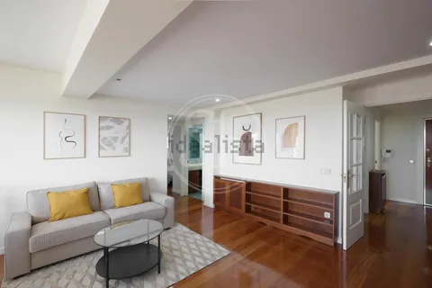 Appartamento 95 m² a Madrid
