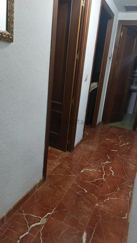 Pis de 85 m² a Còrdova