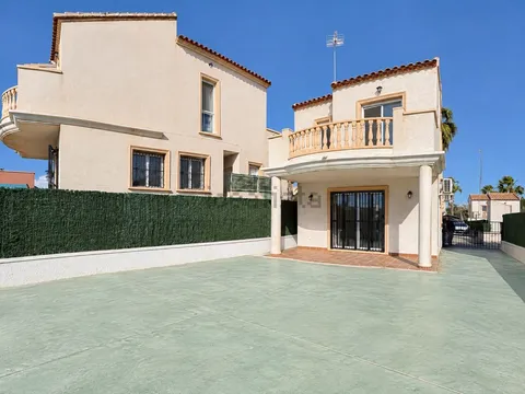 Maison 105 m² à Guardamar del Segura