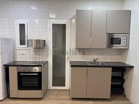 Квартира 60 м² у l'Hospitalet de Llobregat