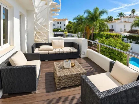 Casa de 390 m² a Estepona