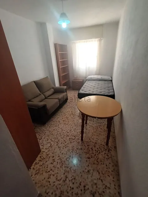Room for rent, Almeria (3/7)