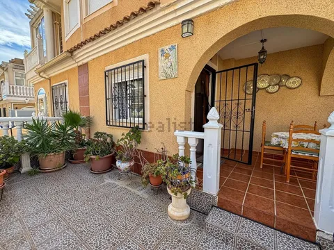 Дом 100 м² в Orihuela (2/35)