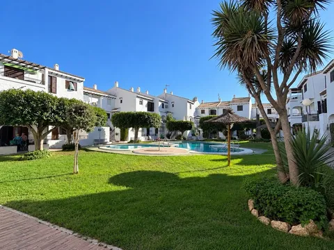 Casa de 70 m² a Oriola