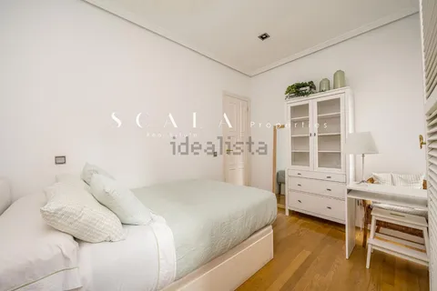 Flat 111 m² in Madrid