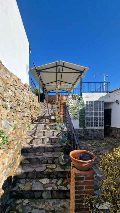 Casa de 227 m² a Higuera de Vargas