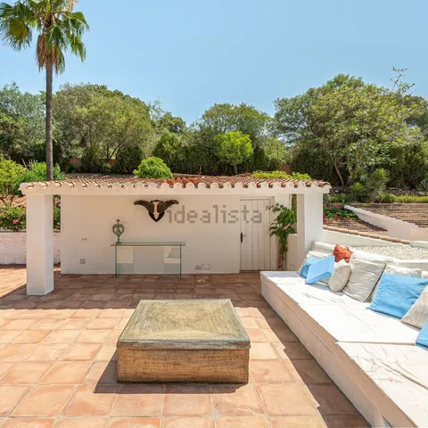 Haus 350 m² in Marbella