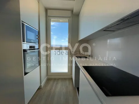 Pis de 80 m² a Sant Feliu de Llobregat