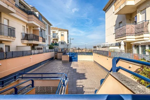 Flat 70 m² in Las Gabias (2/31)