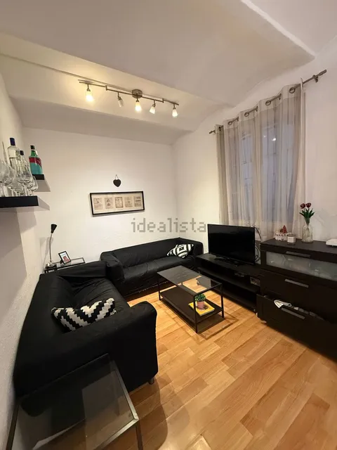 Chambre à louer, Barcelone (2/6)