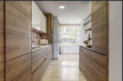 Pis de 326 m² a Benahavís