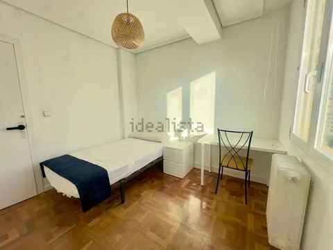 Quarto para alugar, Pamplona / Iruña (2/7)