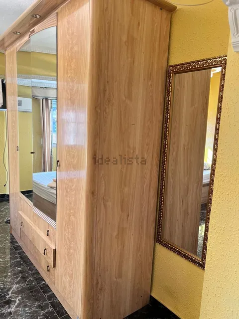 Habitació de lloguer, Burjassot
