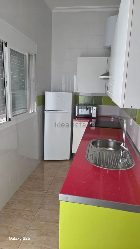 Habitació de lloguer, Sevilla (2/3)