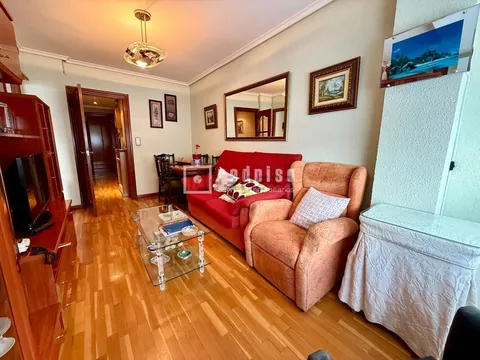 Flat 64 m² in Zaragoza (2/14)
