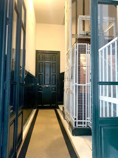 Wohnung 211 m² in Madrid