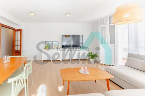 Piso de 129 m² en Castrillón