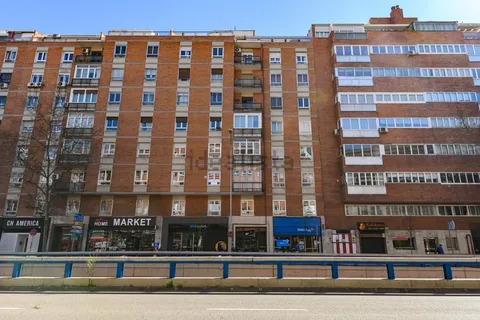 Wohnung 80 m² in Madrid