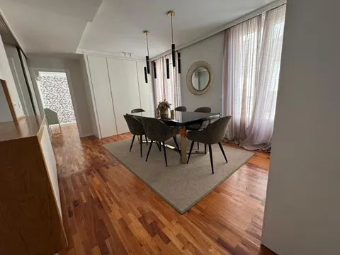 Квартира 136 м² в Мадриде (2/10)