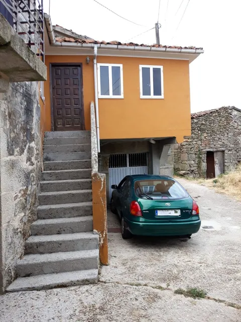 Casa de 80 m² en Celanova