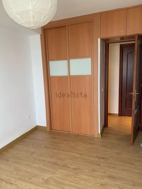 Habitació de lloguer, Camas