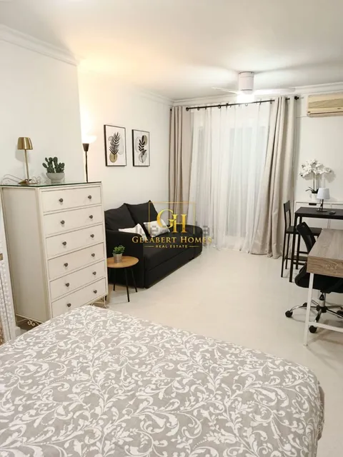 Квартира 60 м² у Малаґі