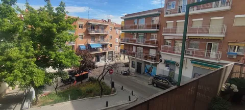 Wohnung 67 m² in Madrid