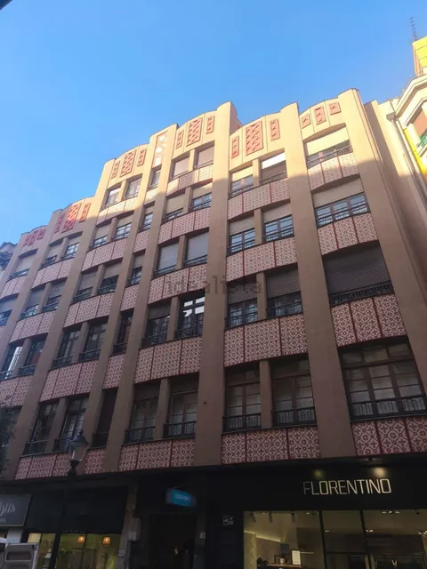 Pis de 93 m² a Gijón