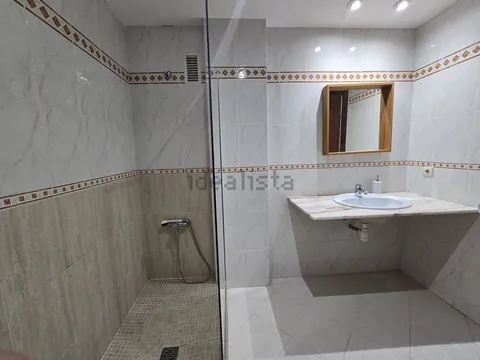 Pis de 77 m² a València
