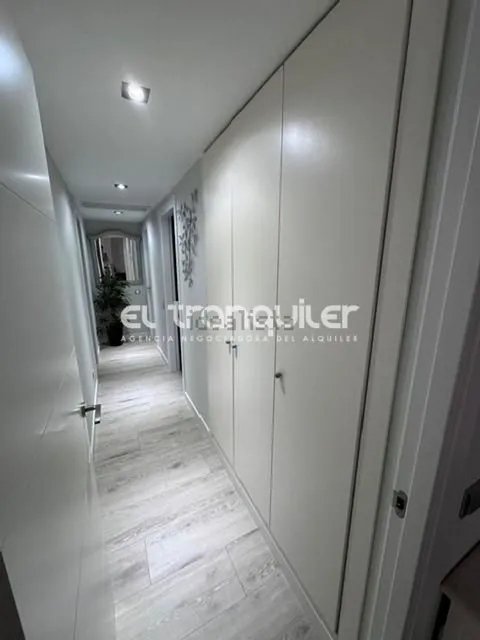 Wohnung 107 m² in Madrid