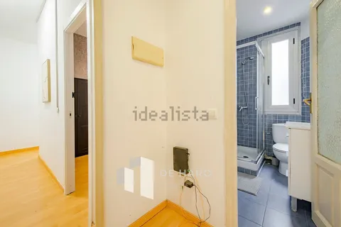 Room for rent, Madrid