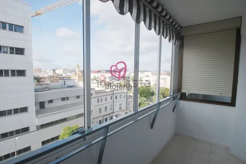 Pis de 100 m² a Sevilla