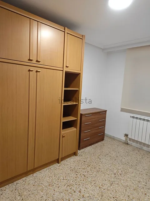Room for rent, Salamanca (3/9)